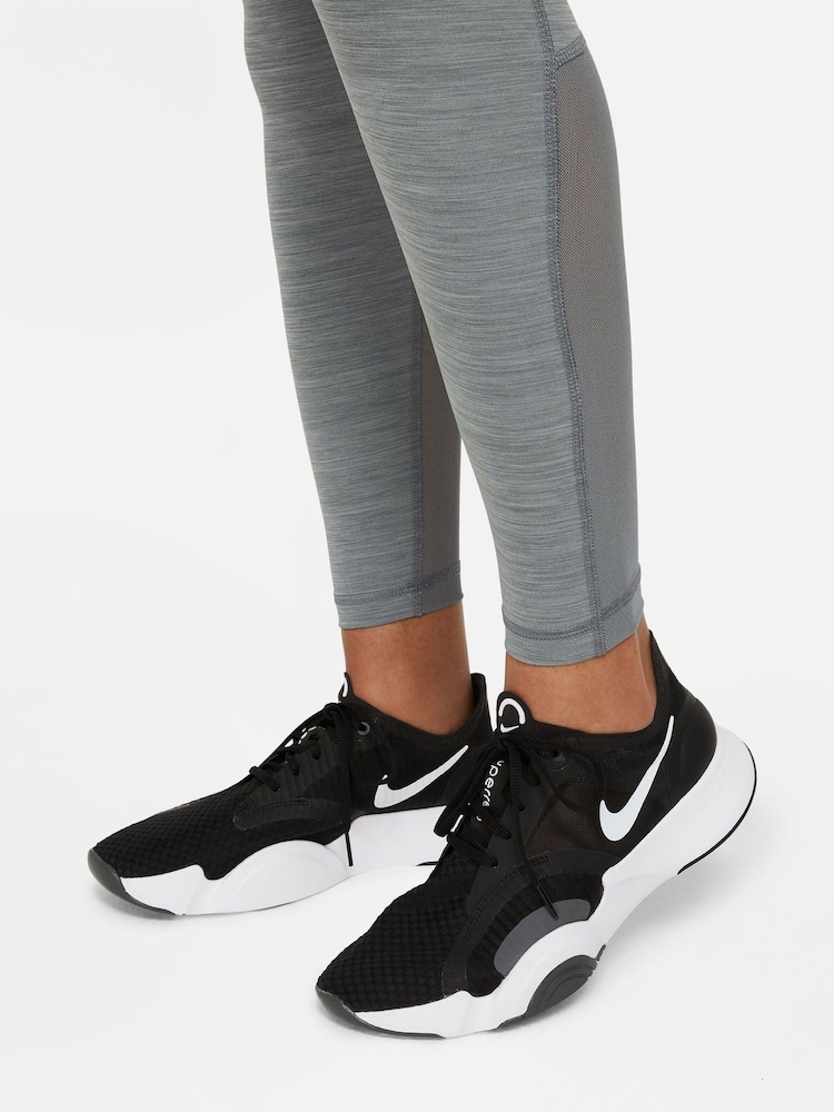 Szary - Legginsy Nike Pro ze średnim stanem i wstawkami z siateczki - Image 4 of 7