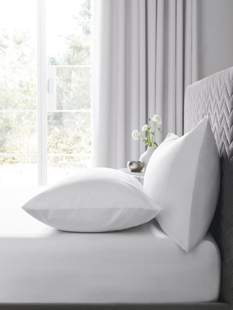 White Easy Care Polycotton Fitted Sheet - Image 1 of 4