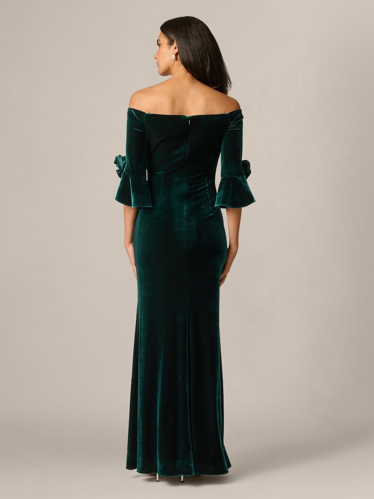 Adrianna Papell Green Off Shoulder Velvet Gown - Image 2 of 6 Adrianna Papell Green Off Shoulder Velvet Gown - Image 2 of 6
