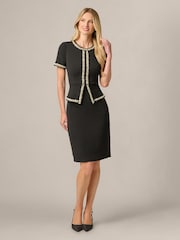 Vestido tubo de crepé de Adrianna Papell - Imagen 3 de 6