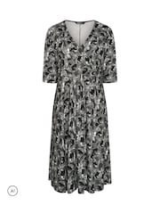 Yours Curve Black Floral Soft Touch Wrap Dress - Image 5 of 6