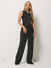 لباس قطعة واحدة مخملي بترتر برقبة كبيرة من Long Tall Sally - صورة 1 من 6