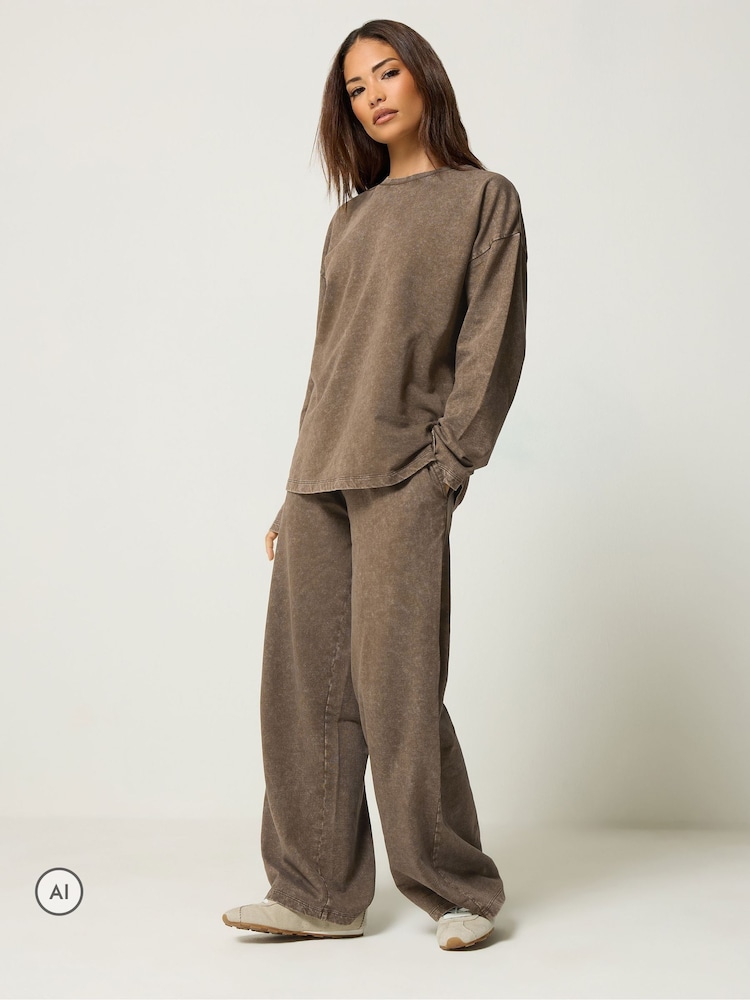 PixieGirl Petite Brown Acid Wash Wide Leg Joggers - Image 2 of 7 PixieGirl Petite Brown Acid Wash Wide Leg Joggers - Image 2 of 7