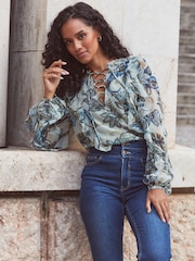 Sosandar Green Leopard Print Lace-Up Blouse - Image 5 of 6