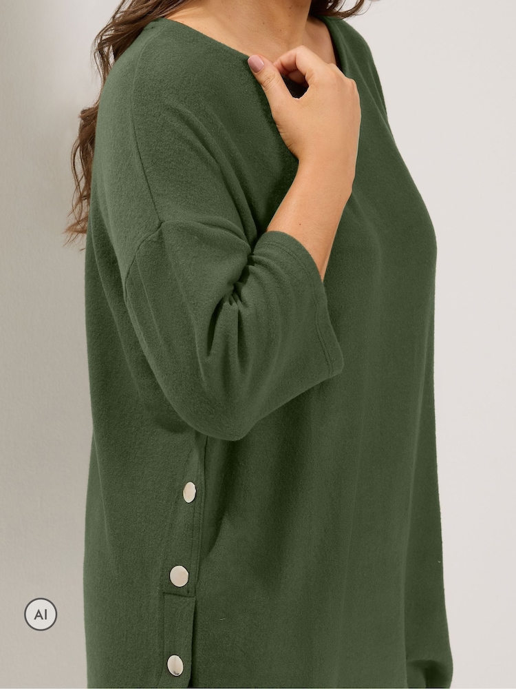 Yours Curve Green Side Button Top - Image 4 of 4 Yours Curve Green Side Button Top - Image 4 of 4