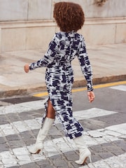 Sosandar Blue Abstract Print Luxe Utility Shirt Dress - Image 3 of 6