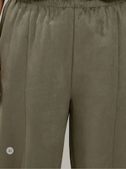 Yours Curve Green Faux Suede Barrel Leg Trousers - Image 4 of 6
