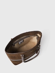 Шоколадно-коричневий - Osprey London The Contrast Large Suede Tote Bag - Image 5 of 5
