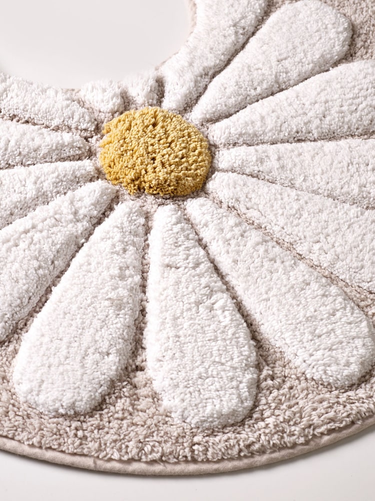 Grey Daisy 100% Cotton Pedestal Mat - Image 2 of 5