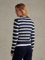 Azul - U.S. Polo Assn. V-Neck Striped Cable Knit Jumper - Imagen 4 de 6