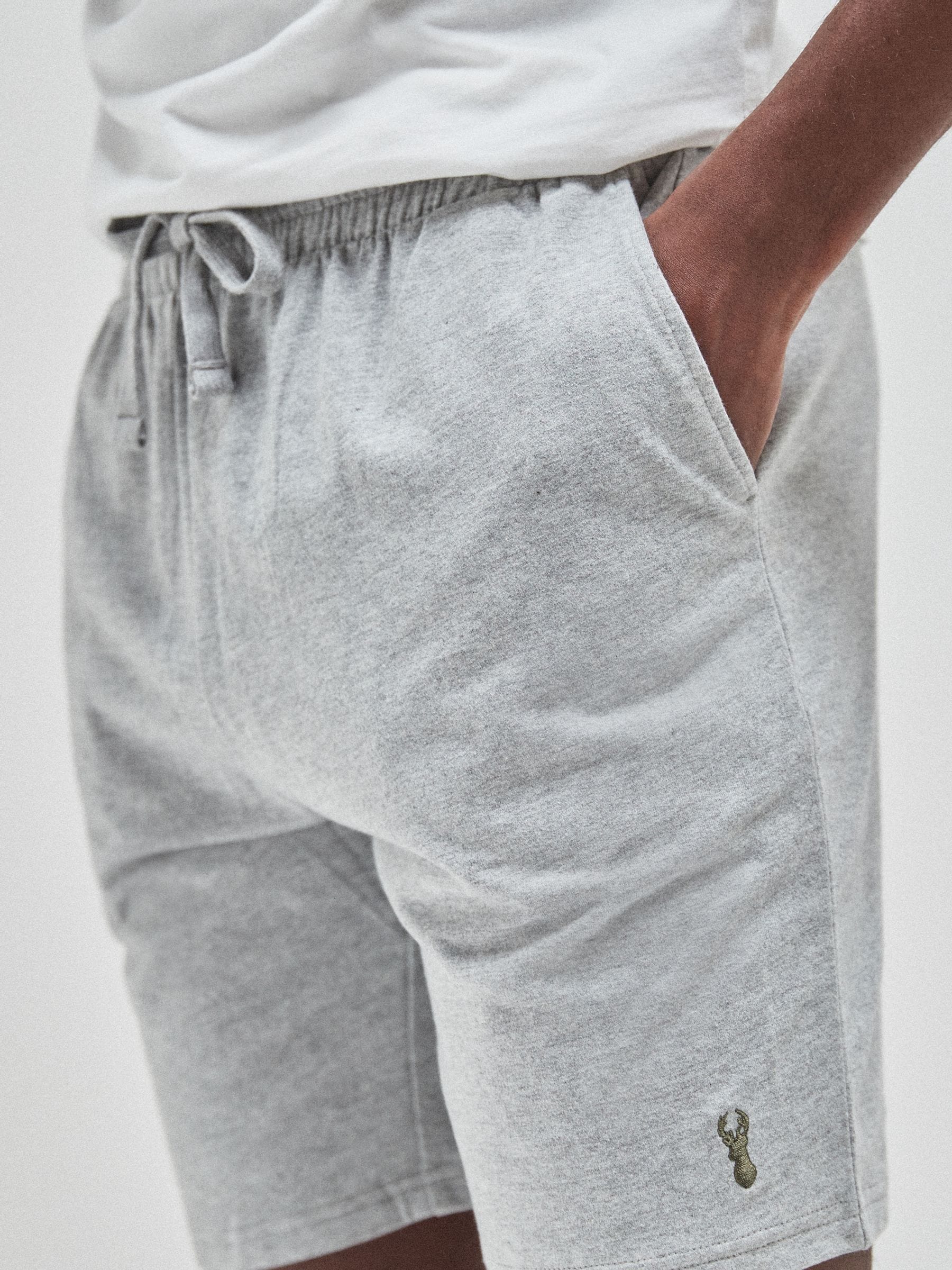 商品画像：Buy Black/Vintage Blue/ White/ Mushroom Straight Fit Stretch 2