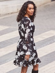 Sosandar Black Floral Print Lace Trim Faux Wrap Dress - Image 3 of 6