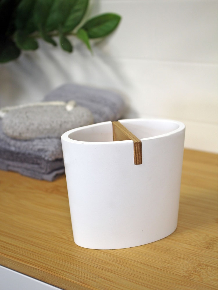 Showerdrape Set of 4 White Sonata Bathroom Accessory Set - Image 4 of 4