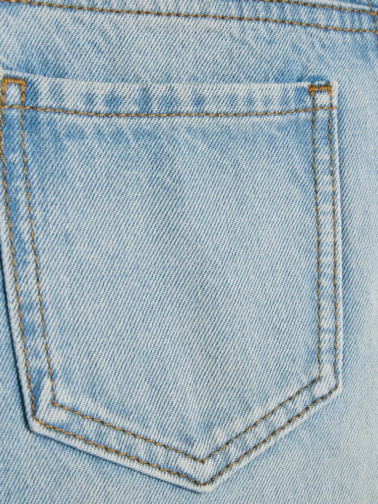 River Island Light Blue Bow Hotfix Straight Leg Jeans - Image 4 of 4