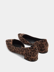 Long Tall Sally Leopard Pointed Ballerina Pumps - Bild 2 von 4
