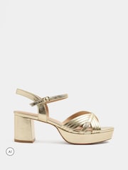 Yours Curve Gold Extra Wide Fit V-Cut Platform Sandals - Image 3 of 5