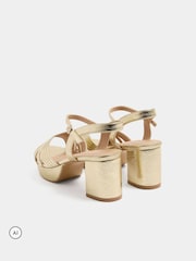 Yours Curve Gold Extra Wide Fit V-Cut Platform Sandals - Image 4 of 5