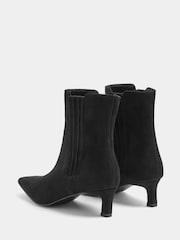 Long Tall Sally Black Kitten Heel Chelsea Boots In Standard Fit - Image 3 of 4