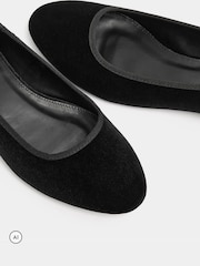 Long Tall Sally Black Velvet Low Block Heel Ballerina Pumps In Standard Fit - Image 4 of 4