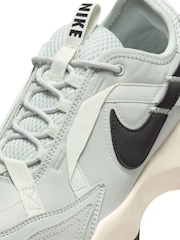 Nike Peach/Blue TC7900 Trainers - Image 8 of 9