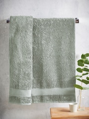 Green Sage Light Egyptian Cotton Towel - Image 3 of 5