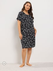 Yours Curve Black Heart Print Placket Nightdress - Image 1 of 6