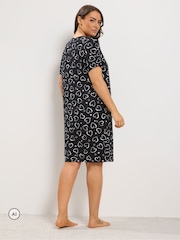 Yours Curve Black Heart Print Placket Nightdress - Image 3 of 6