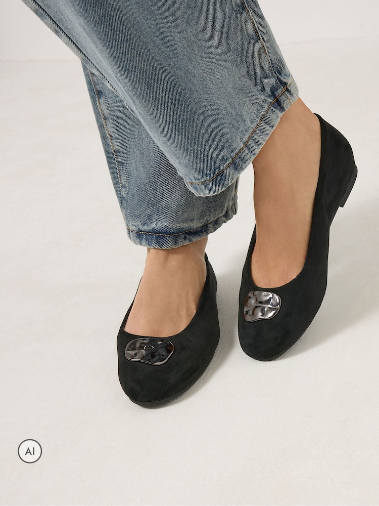 Long Tall Sally Black Hammered Detail Ballerina Pumps In Standard Fit - Image 1 of 5
