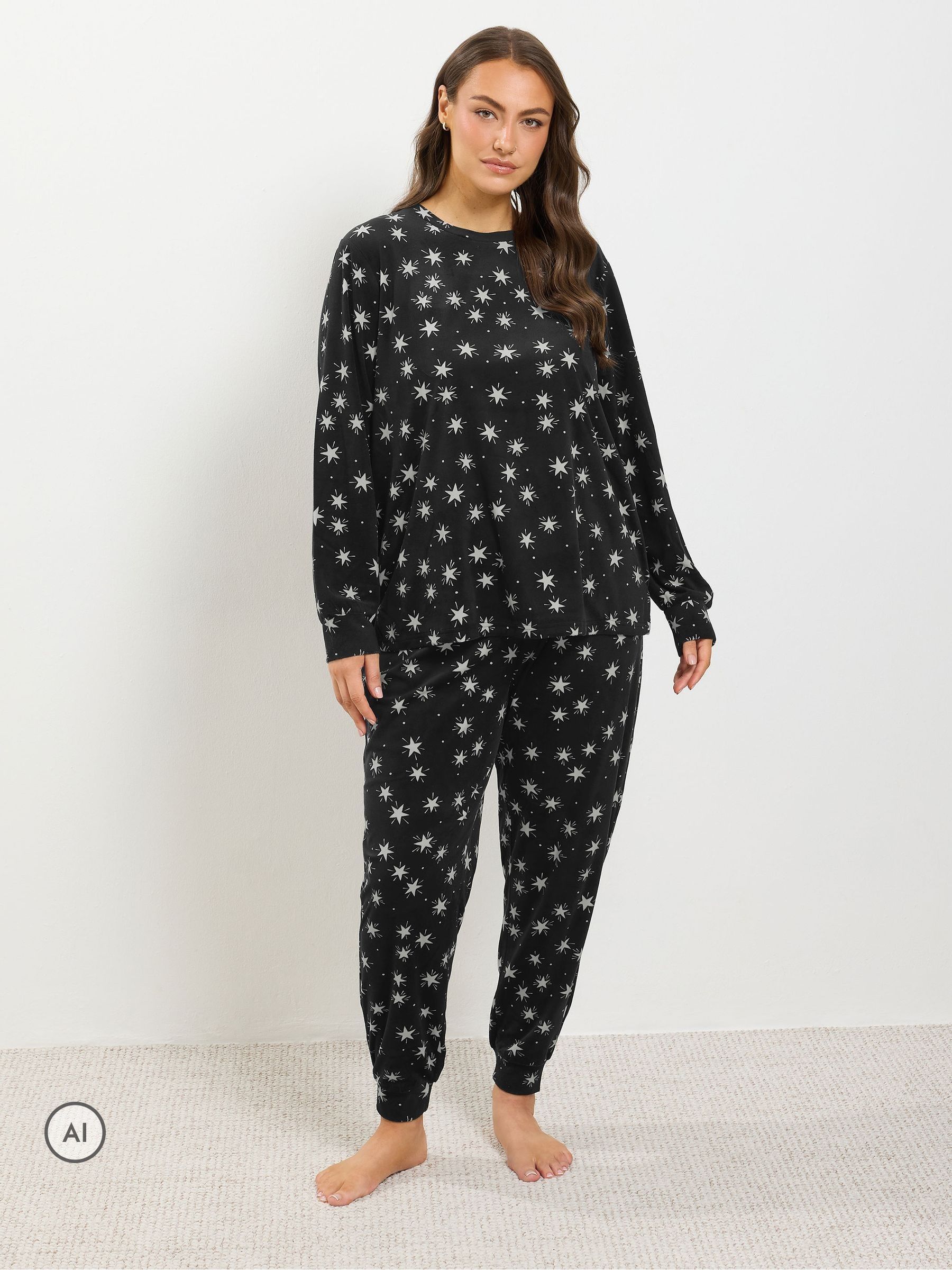 Yours Women's Black Soft Touch Star Print Pyjama Set In | Size: 38-40 - Image 6