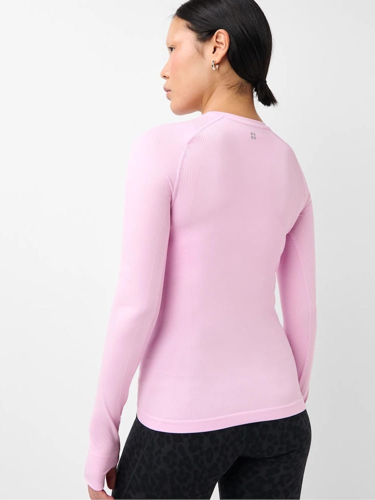 Sweaty Betty Lilac Pink Athlete Seamless Workout Long Sleeve Top - Image 2 of 6 Sweaty Betty Lilac Pink Athlete Seamless Workout Long Sleeve Top - Image 2 of 6