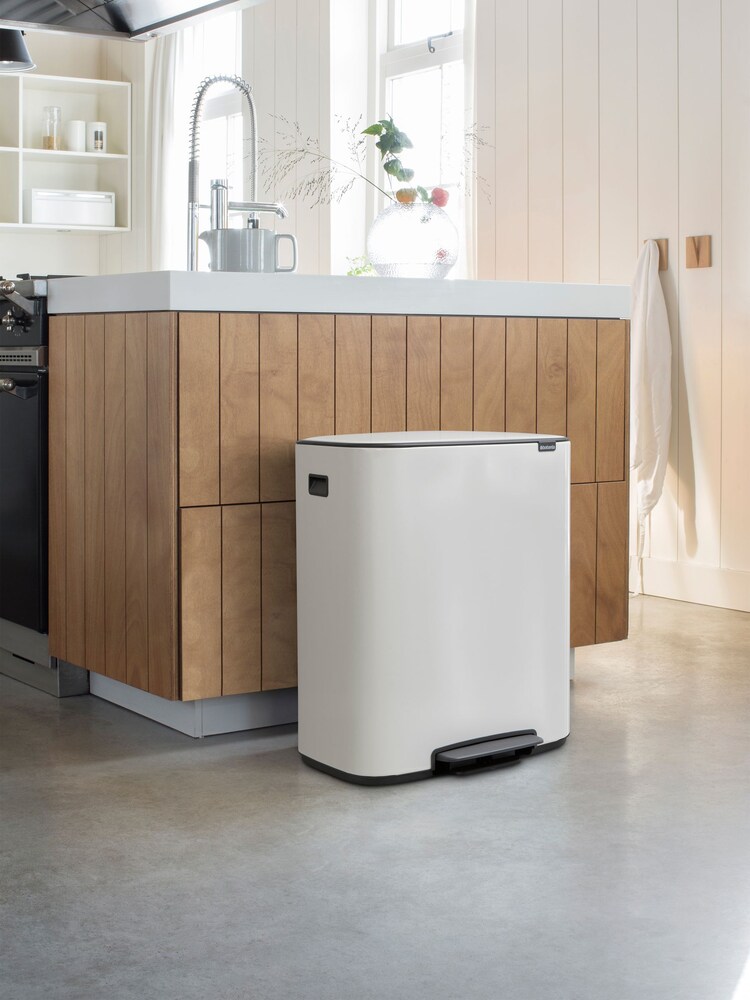 Brabantia White Bo 60L Pedal Bin - Image 1 of 6