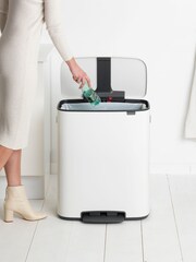 Brabantia White Bo 60L Pedal Bin - Image 5 of 6