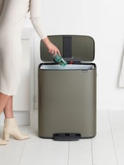 Brabantia Platinum Bo 60L Pedal Bin - Image 3 of 6