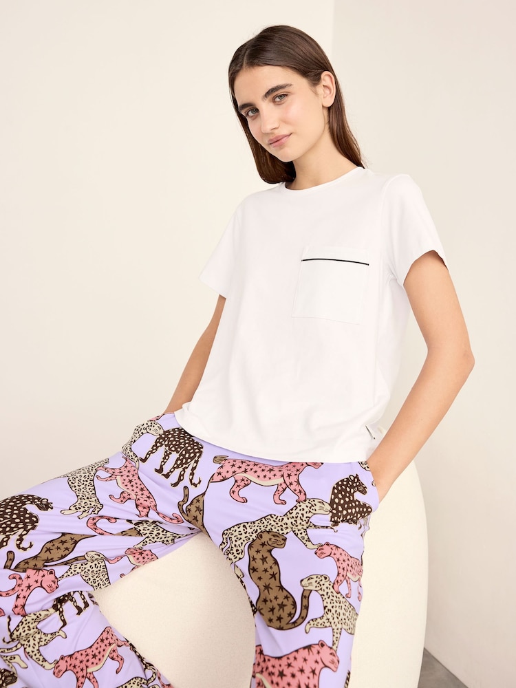 Ensemble pyjama long Chelsea Peers à imprimé léopard étoilé - Image 2 sur 6 Ensemble pyjama long Chelsea Peers à imprimé léopard étoilé - Image 2 sur 6