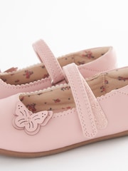 Pink - Mary-Jane-Schuhe mit Schmetterlingsdesign - Bild 3 von 6