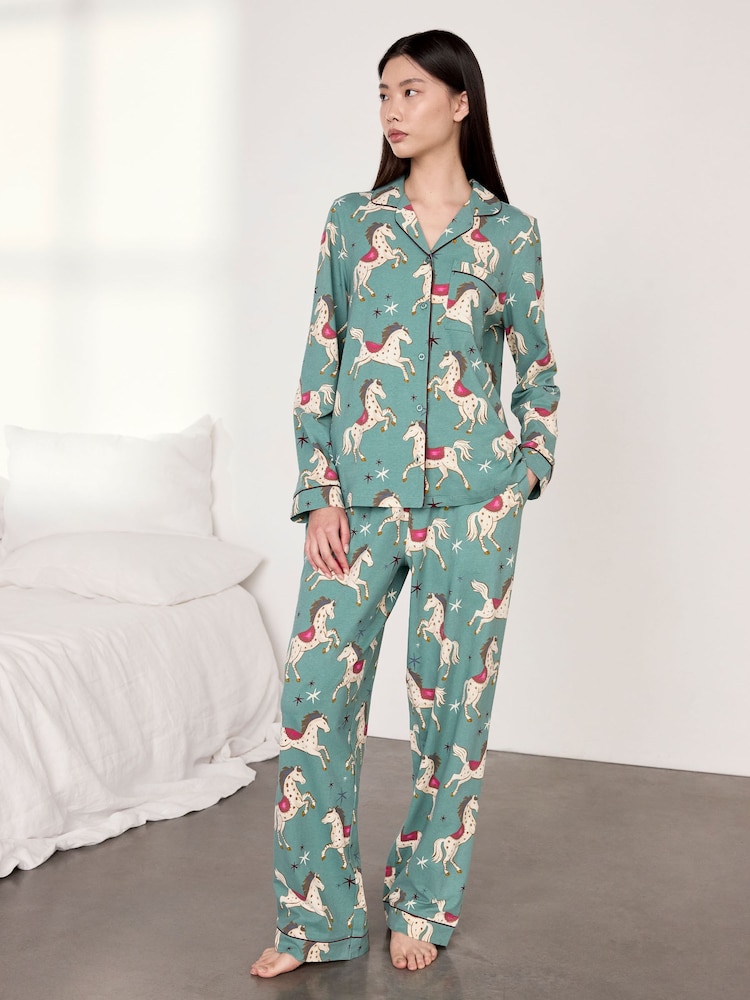 Conjunto de piyama larga de algodón con estampado de carrusel de caballos de Chelsea Peers - Imagen 1 de 7 Conjunto de piyama larga de algodón con estampado de carrusel de caballos de Chelsea Peers - Imagen 1 de 7