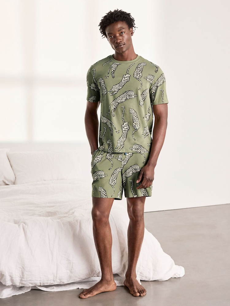 Chelsea Peers Green Cotton Lino Cut Leopard Print Long Pyjama Set - Image 2 of 6 Chelsea Peers Green Cotton Lino Cut Leopard Print Long Pyjama Set - Image 2 of 6