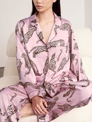 Chelsea Peers Pink Satin Lino Cut Leopard Print Long Pyjamas Set - Image 4 of 8