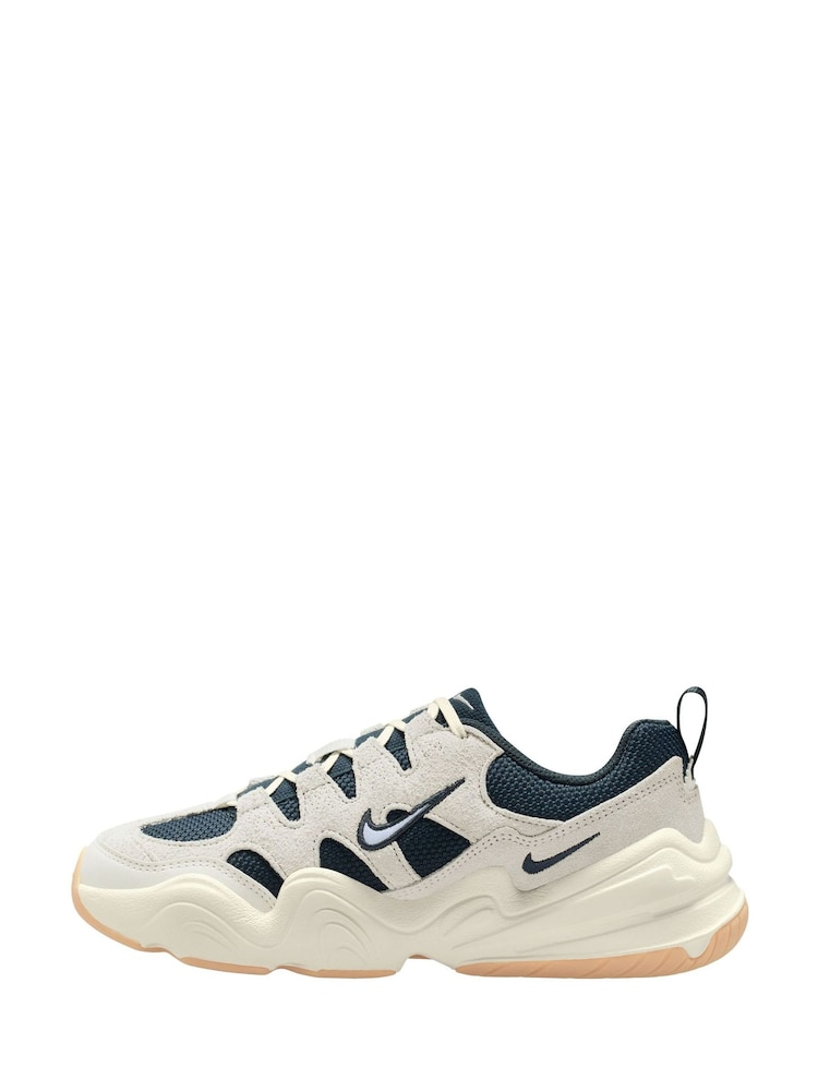 Nike Navy/Oatmeal Tech Hera Trainers - Image 2 of 4