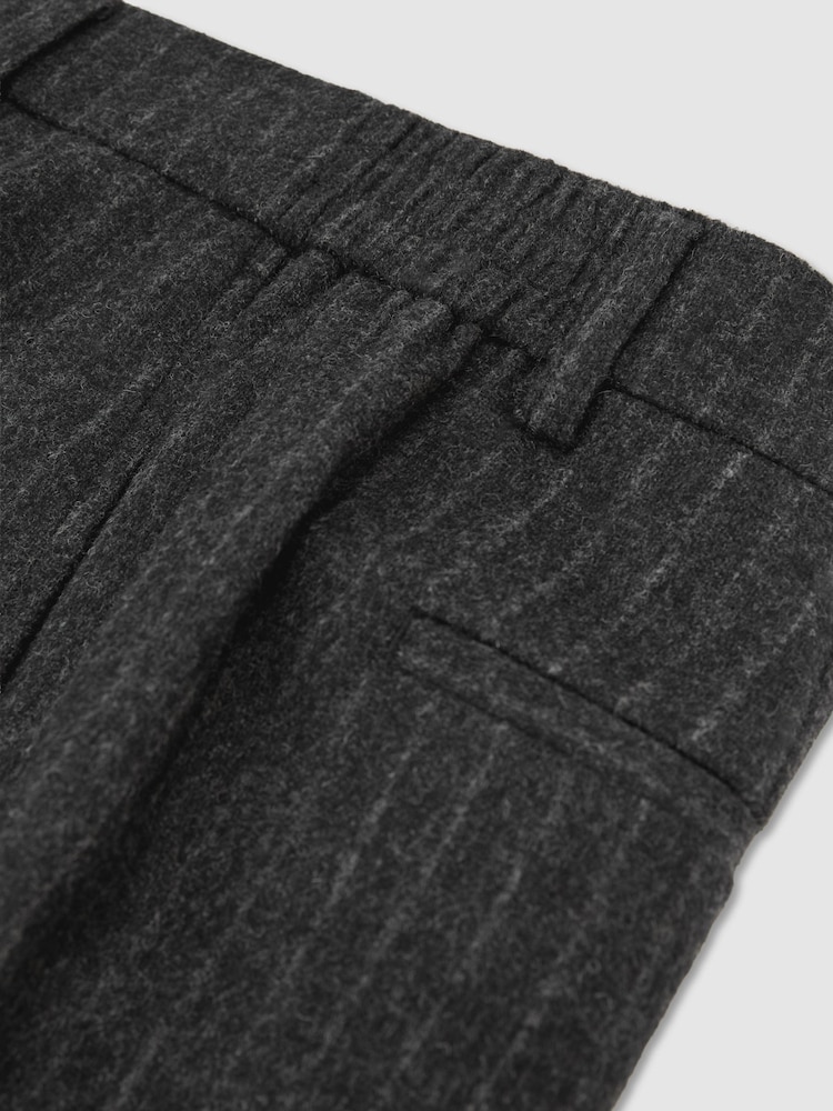 Reiss Charcoal Grey Russel Monogram Wool-Blend Chalk-Stripe Suit Trousers Relaxed-Fit - Image 7 of 7 Reiss Charcoal Grey Russel Monogram Wool-Blend Chalk-Stripe Suit Trousers Relaxed-Fit - Image 7 of 7