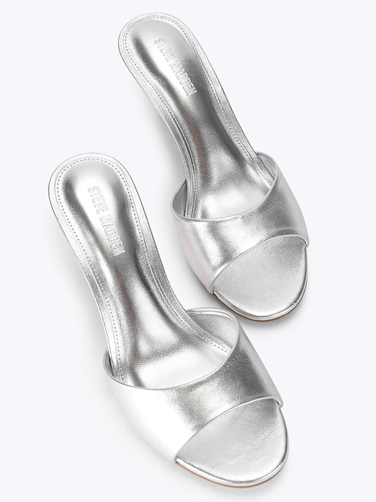 Steve Madden Silver Kendrix Heeled Leather Sandals - Image 2 of 4 Steve Madden Silver Kendrix Heeled Leather Sandals - Image 2 of 4
