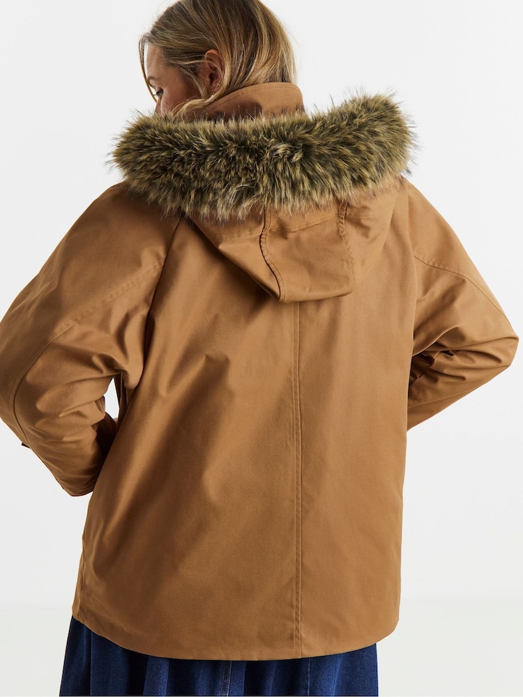 JD Williams Qulit Lined Fur Collar Parka - صورة 2 من 4 JD Williams Qulit Lined Fur Collar Parka - صورة 2 من 4