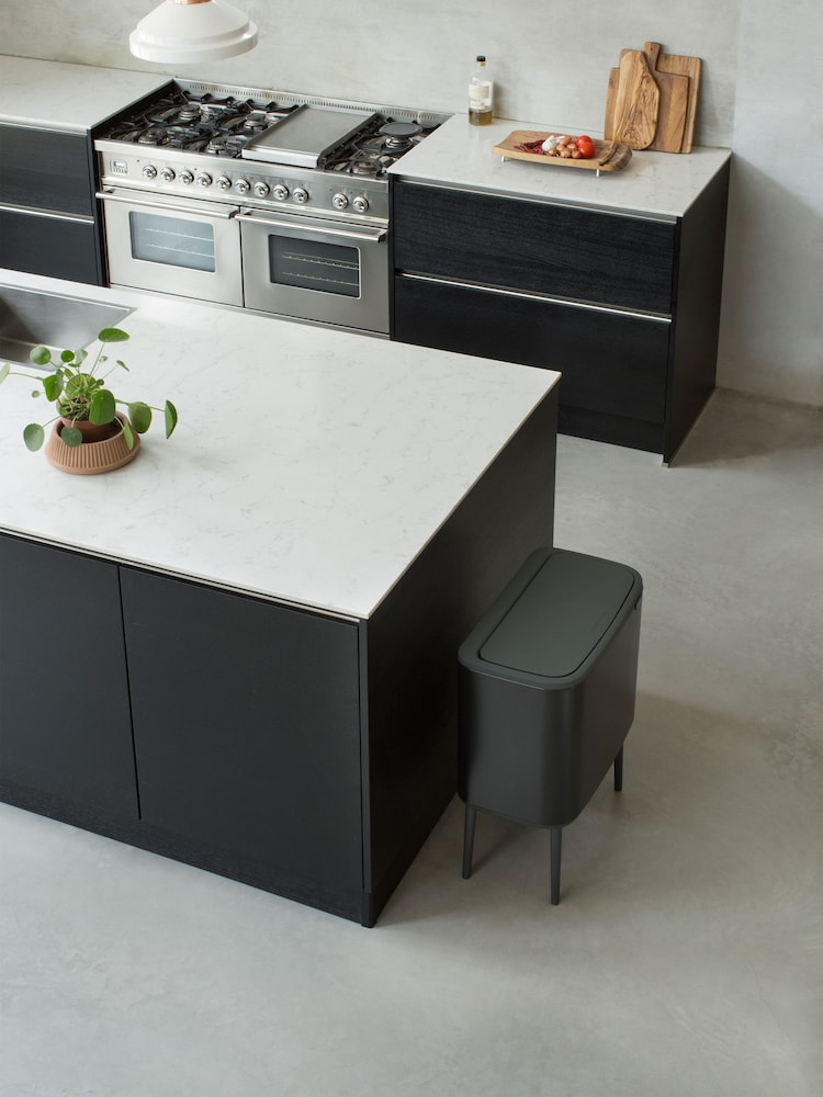 Brabantia Matt Black Bo 36L Touch Bin - Image 3 of 3