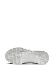 Nike White Metcon 9 Gym Trainers - Image 8 of 10