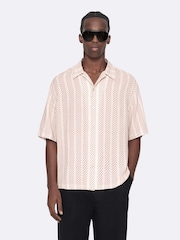 كريم - قميص بأكمام قصيرة Quasar من AllSaints - صورة 1 من 8