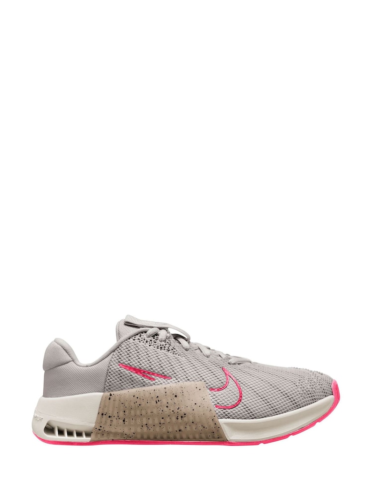 Nike Silver/Pink Metcon 9 PRM Gym Trainers - Image 1 of 4 Nike Silver/Pink Metcon 9 PRM Gym Trainers - Image 1 of 4
