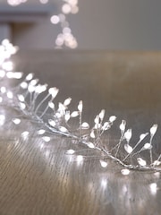 Premier Decorations Ltd Bright 5.5m 800 LED Multi Ultrabright Cluster Christmas Line Lights - Image 1 of 4