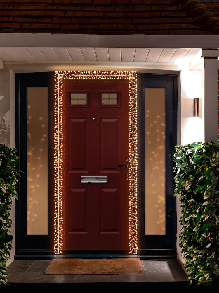 White Ultrabright Cluster Christmas Line Lights - Image 2 of 4