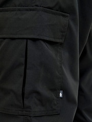 Pantalones cargo técnicos de corte holgado de JACK & JONES - Imagen 2 de 5