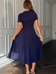 Платье миди с короткими рукавами и бантом Girl In Mind Minta - Изображение 2 5